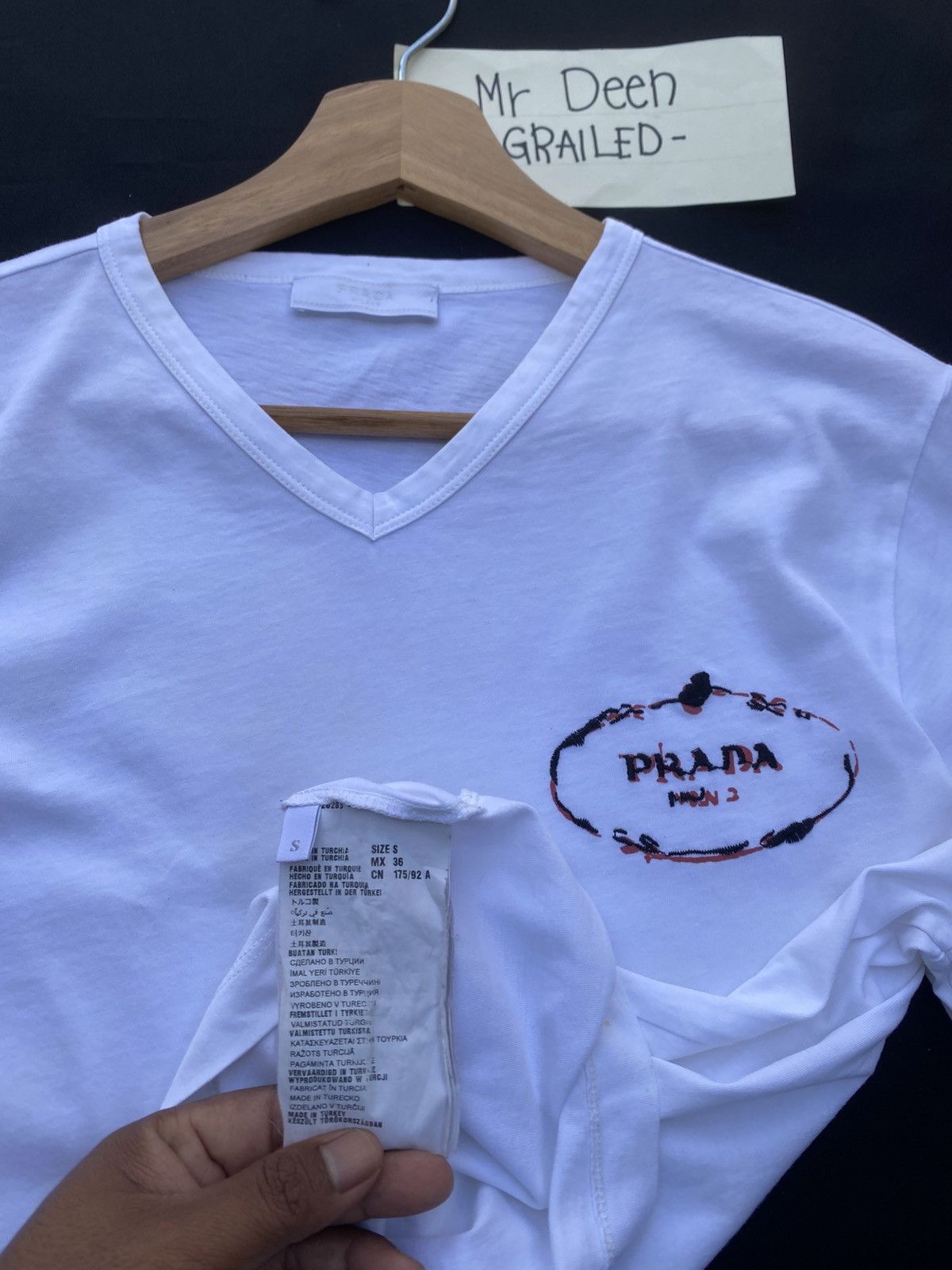 Prada Rare PRADA Man V Neck Tshirt Size US S / EU 44-46 / 1 - 13 Thumbnail
