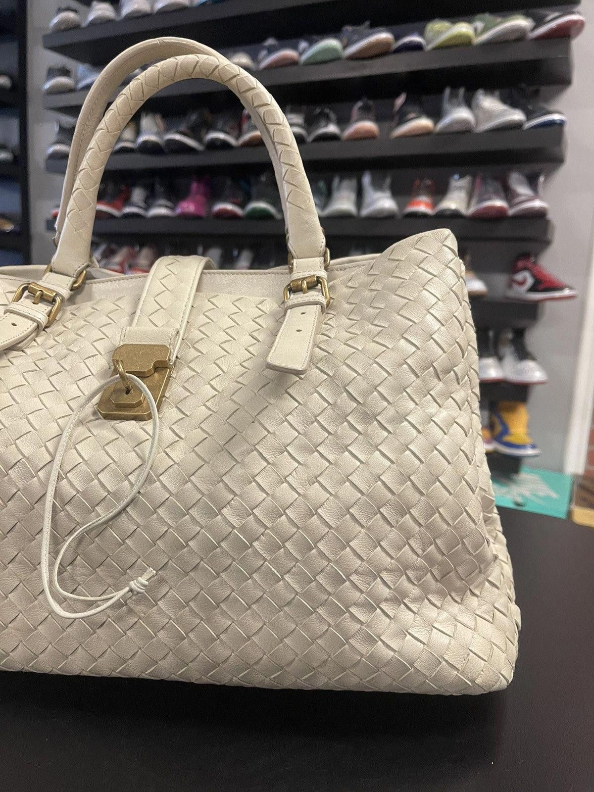 Bottega Veneta Bottega Venta Nappa Intrecciato Medium Roma Tote Marmo Size ONE SIZE - 3 Thumbnail