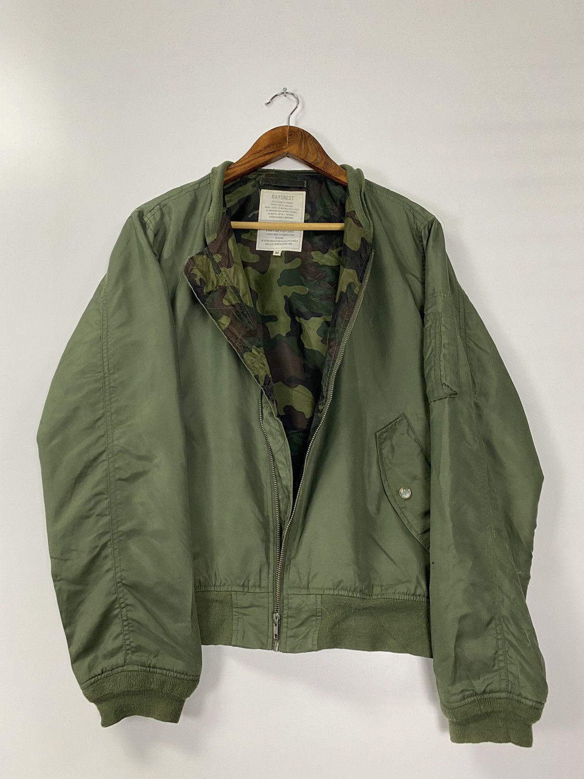 Vintage Vintage Bomber Jacket Distressed Size US M / EU 48-50 / 2 - 13 Thumbnail