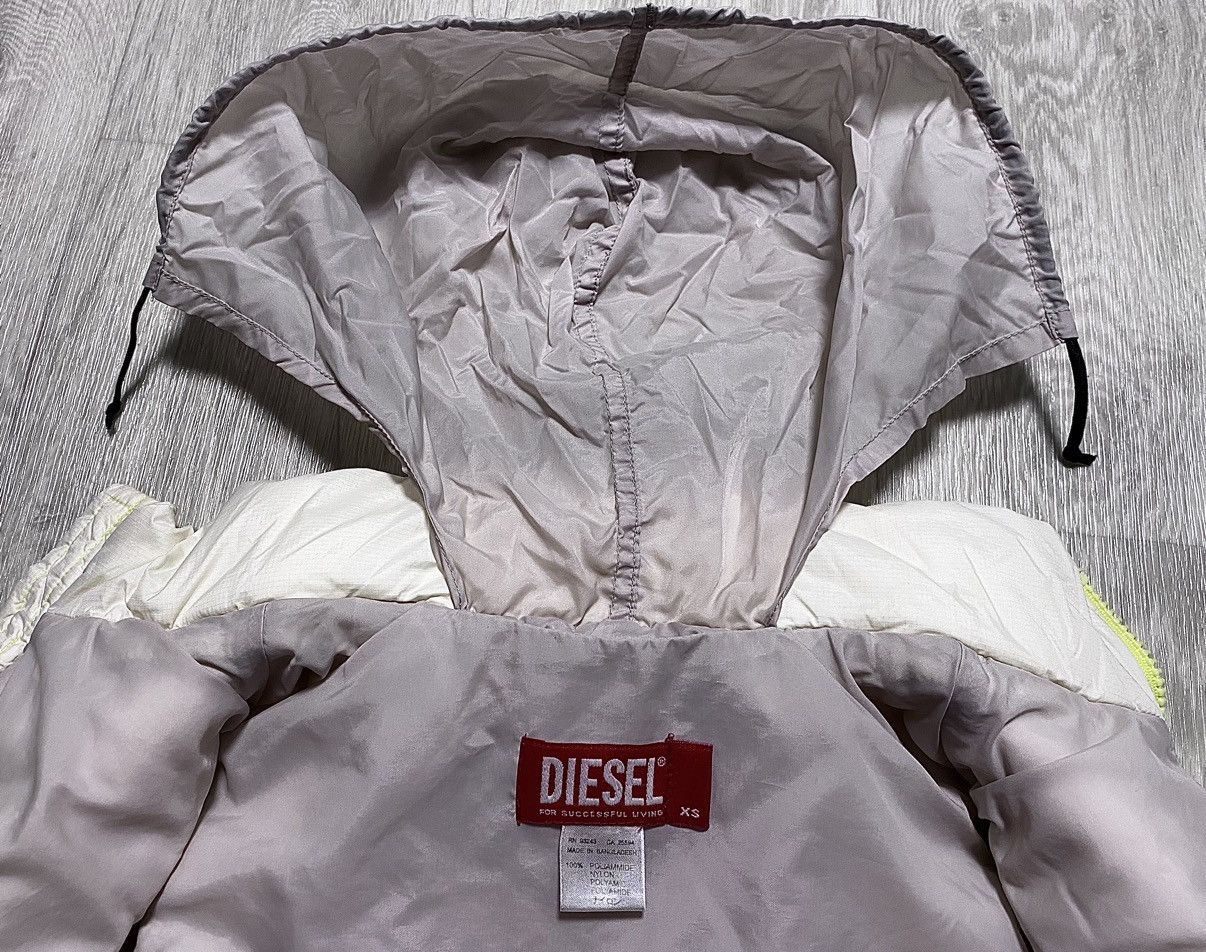 Diesel Women’s Diesel Gorpcore Techwear Vintage White Nylon Vest Size XS / US 0-2 / IT 36-38 - 21 Thumbnail