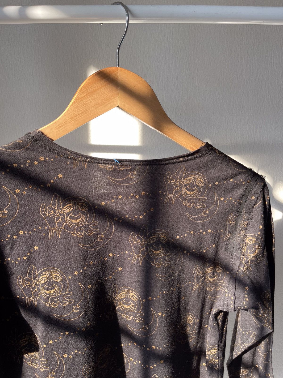Jun Takahashi × Undercover 2002 Undercover ‘Witch Cell Devisions’ Long sleeve Size US XS / EU 42 / 0 - 9 Thumbnail