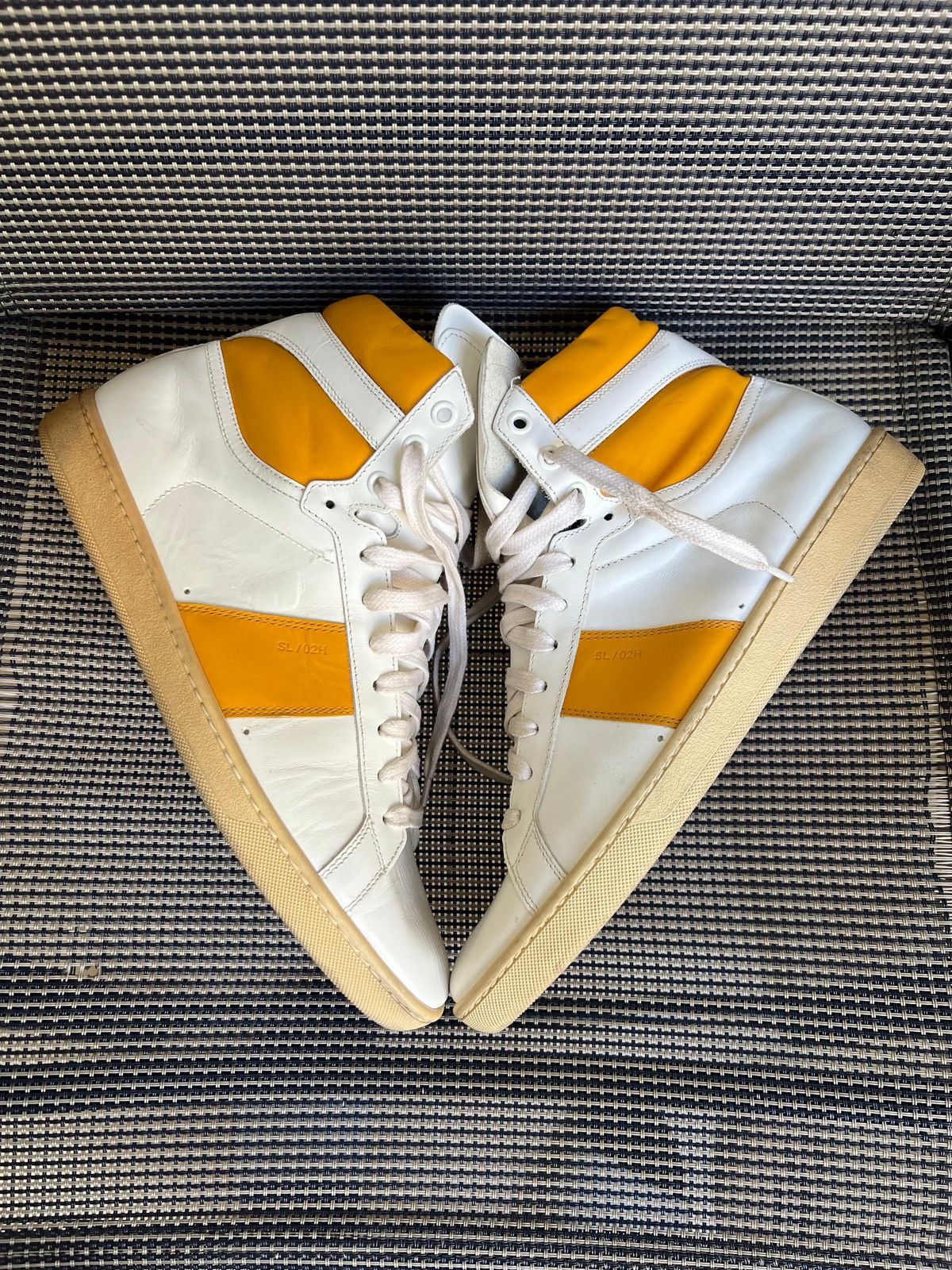 Saint Laurent Paris Saint Laurent Court Classic Size US 9 / EU 42 - 12 Thumbnail