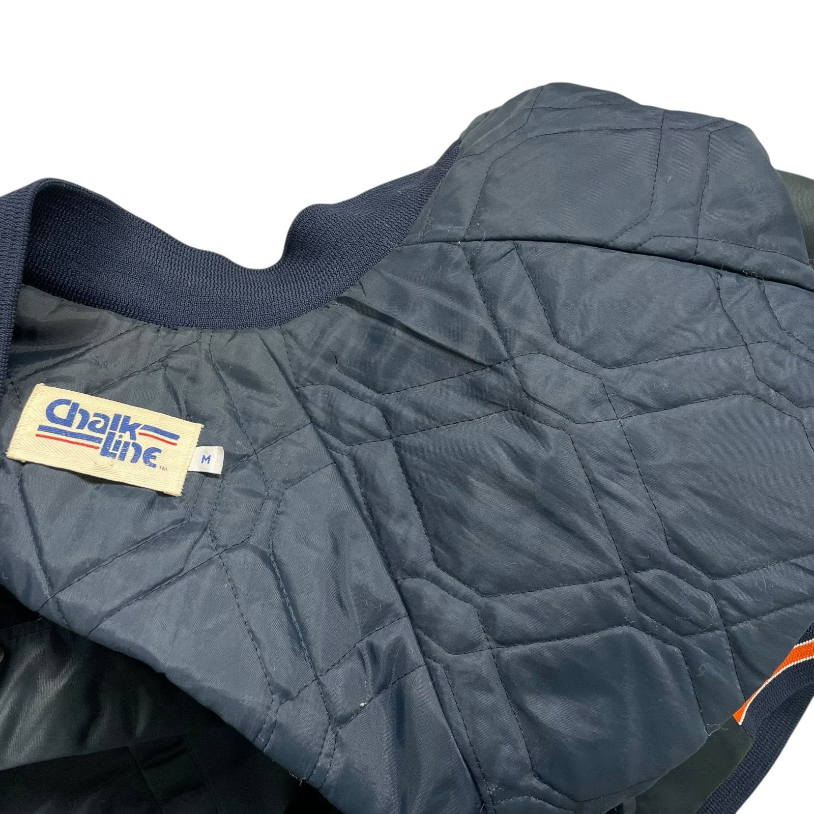NFL VTG 80s CHICAGO BEARS CHALK LINE SATIN JACKET SPELL OUT Sz M Size US M / EU 48-50 / 2 - 11 Thumbnail