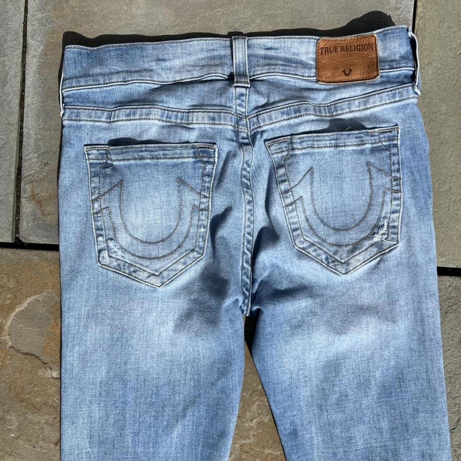 True Religion True Religion Distressed Light Wash Relaxed Skinny Jeans 32 Size US 32 / EU 48 - 7 Thumbnail