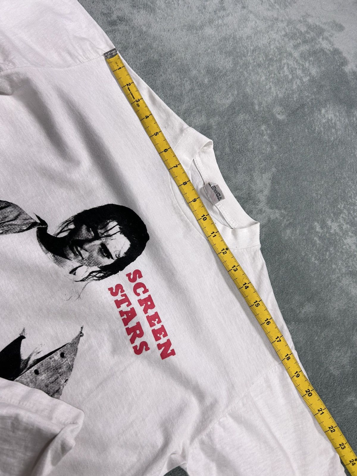 Vintage Vintage Photo Tee Model Screen star Shirt Size US M / EU 48-50 / 2 - 10 Thumbnail