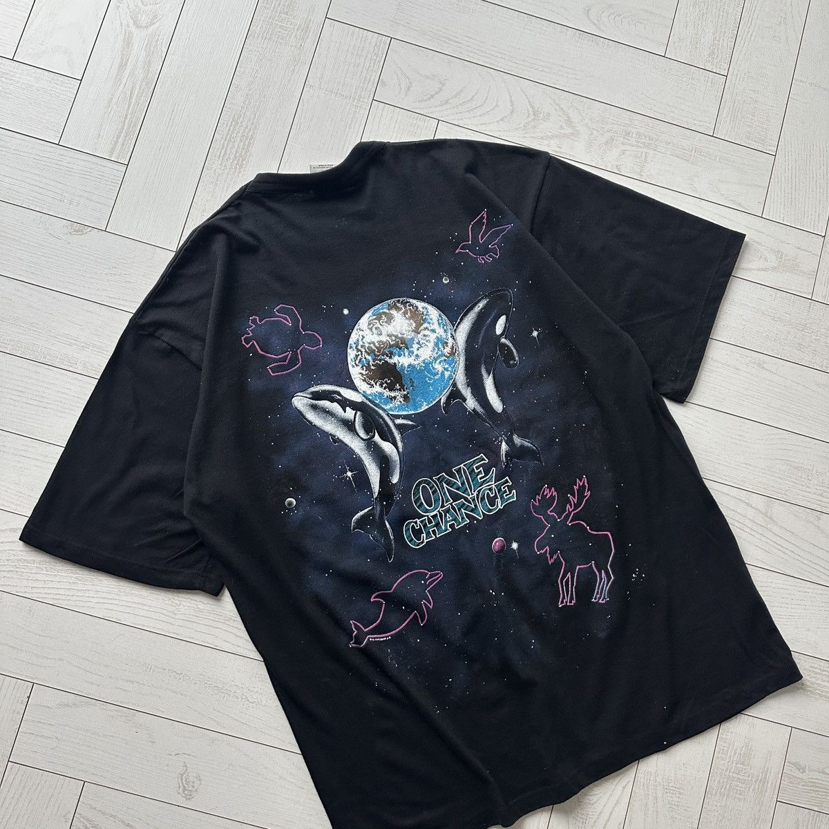The Mountain Vintage 90s Harlequin One Earth One Chance AOP tee Cosmos og Size US XL / EU 56 / 4 - 6 Thumbnail