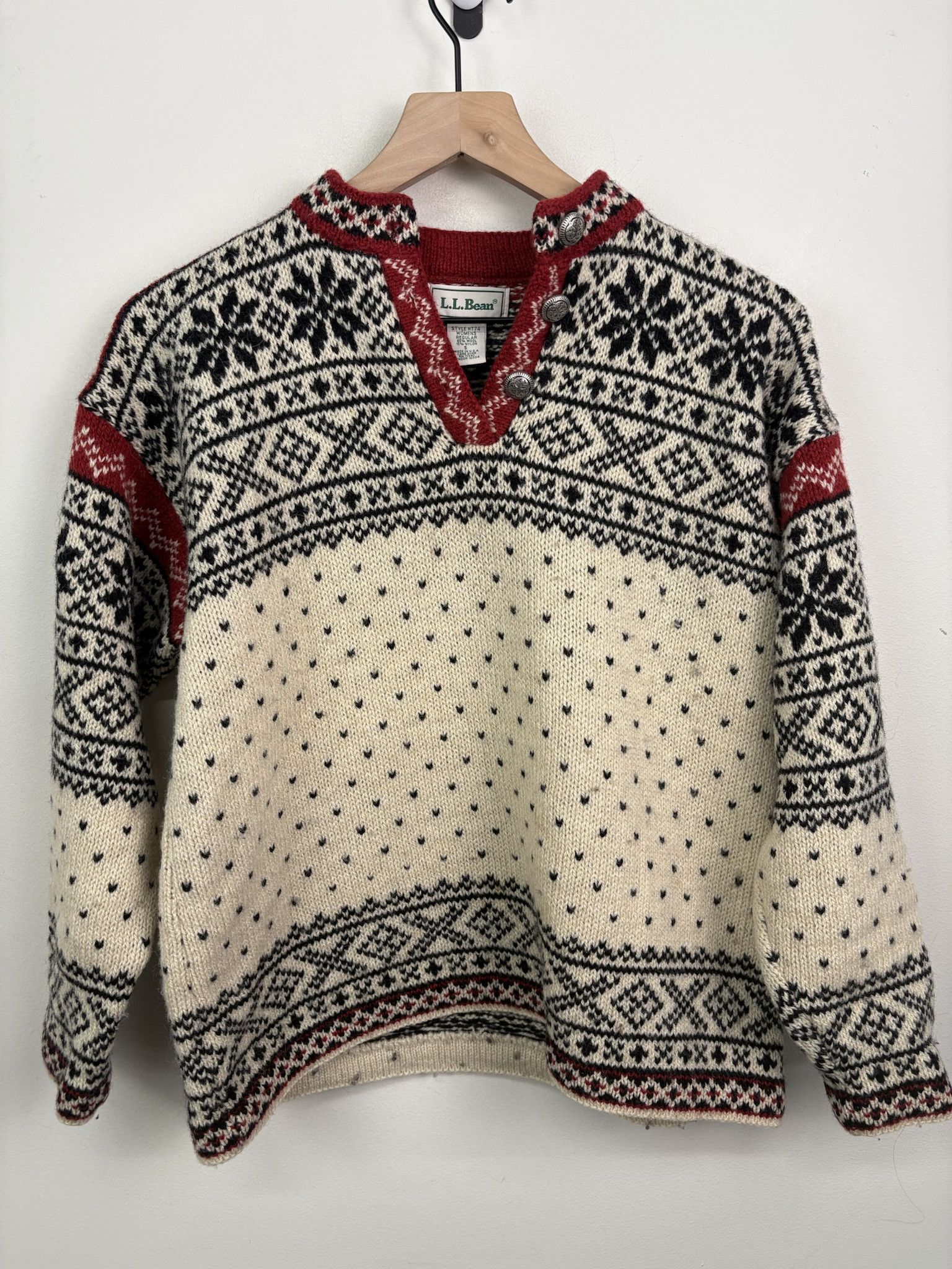 Vintage Vintage 90's Knit L.L.Bean Christmas Snowflake Pattern Quarter Button Up Pullover Cardigan Size S Size US S / EU 44-46 / 1 - 1 Thumbnail