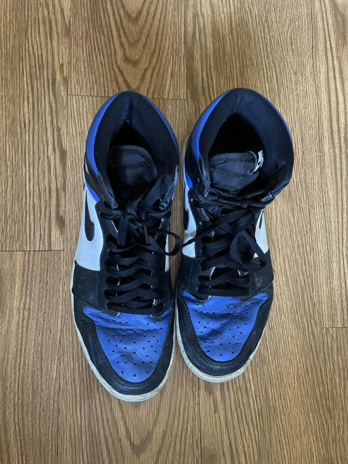 Jordan Brand Jordan 1s royal toe blues Size US 10.5 / EU 43-44 - 2 Thumbnail