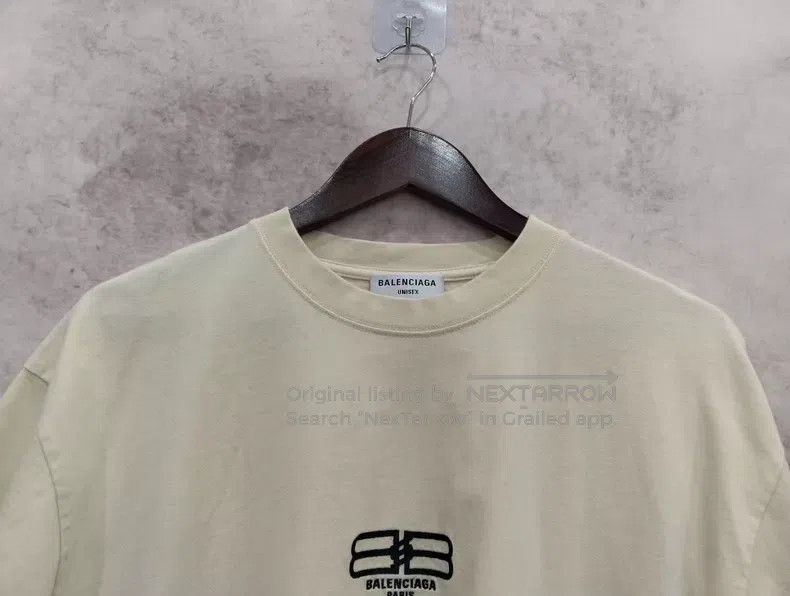 Balenciaga Balenciaga short sleeves Size US M / EU 48-50 / 2 - 3 Thumbnail
