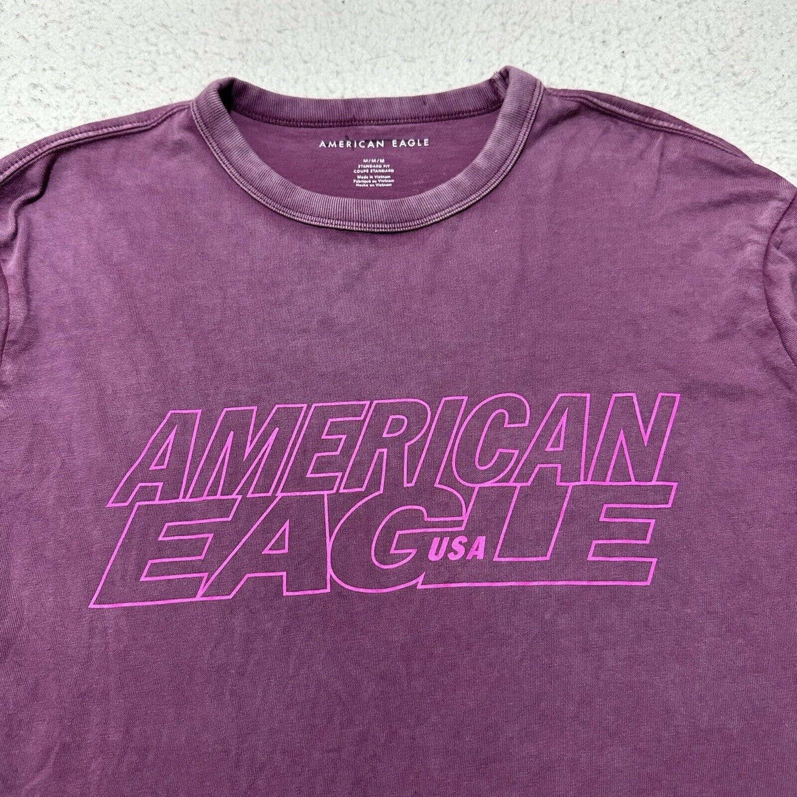 American Eagle Outfitters American Eagle Medium Purple Distressed Graphic T Shirt Logo Size US M / EU 48-50 / 2 - 2 Thumbnail