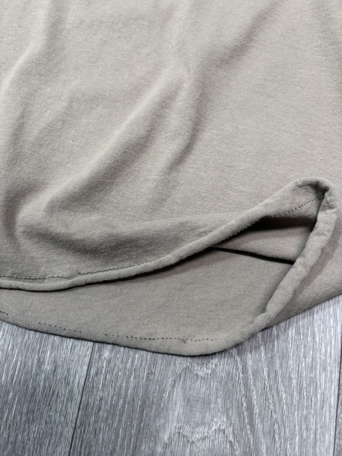 Vintage 00’s D-Day Museum New Orleans Vintage Faded Tan Tee Shirt Size US L / EU 52-54 / 3 - 5 Thumbnail