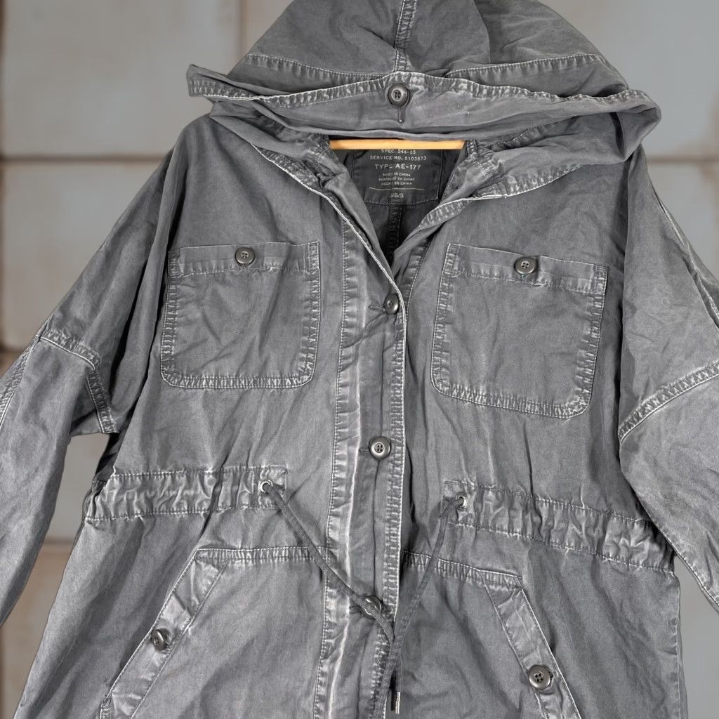American Eagle Outfitters VINTAGE? No. Size S / US 4 / IT 40 - 1 Thumbnail