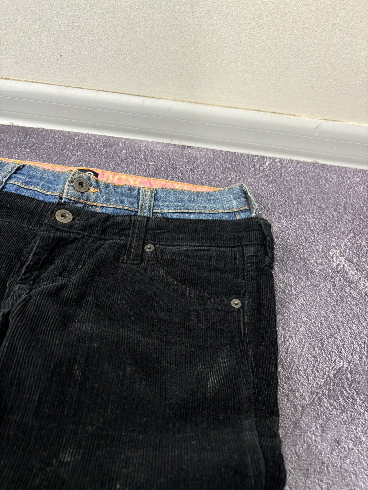 Dolce & Gabbana Vintage Dolce & Gabbana Lovely Women’s Black Corduroy Jeans Size 27" / US 4 / IT 40 - 7 Thumbnail