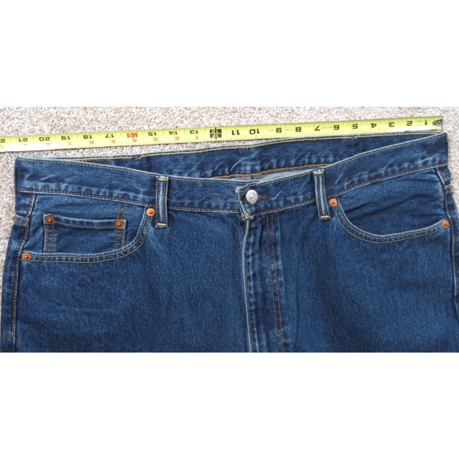 Levi's VINTAGE Levi's 550 Jeans Blue 42X32 Regular Mens Relaxed Straight 5-Pocket Denim Cotton Zip Tapper leg 42 in inseam 32 in 90s/Levi's 500 Series Size US 42 / EU 58 - 7 Thumbnail
