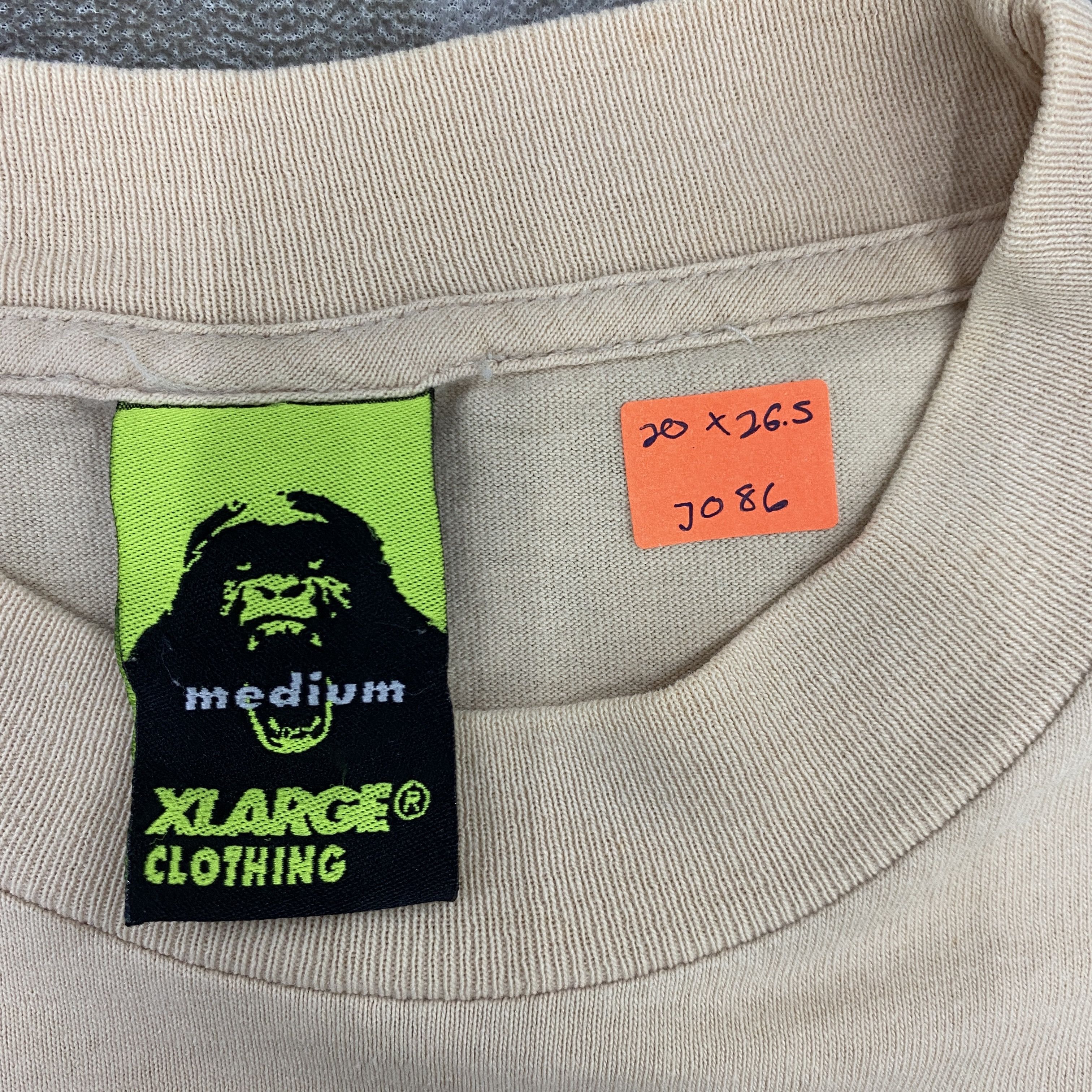 Vintage Vintage X-Large King Kong Ape Screen Tshirt - J086 Size US M / EU 48-50 / 2 - 4 Thumbnail