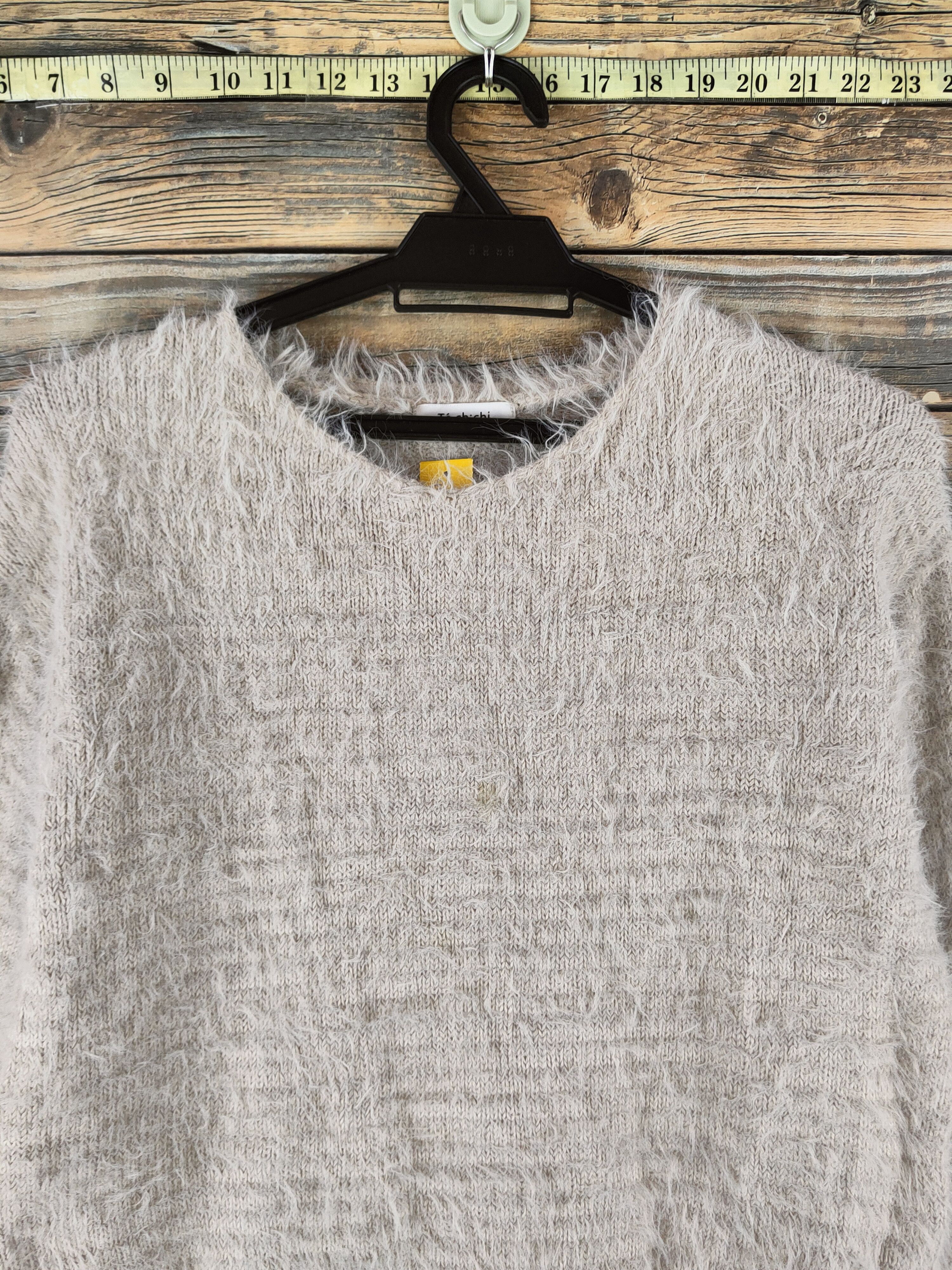 Japanese Brand DL Te Chici Terrasse Beige Fur Mohair Knitwear #46-450 Size XS / US 0-2 / IT 36-38 - 2 Thumbnail