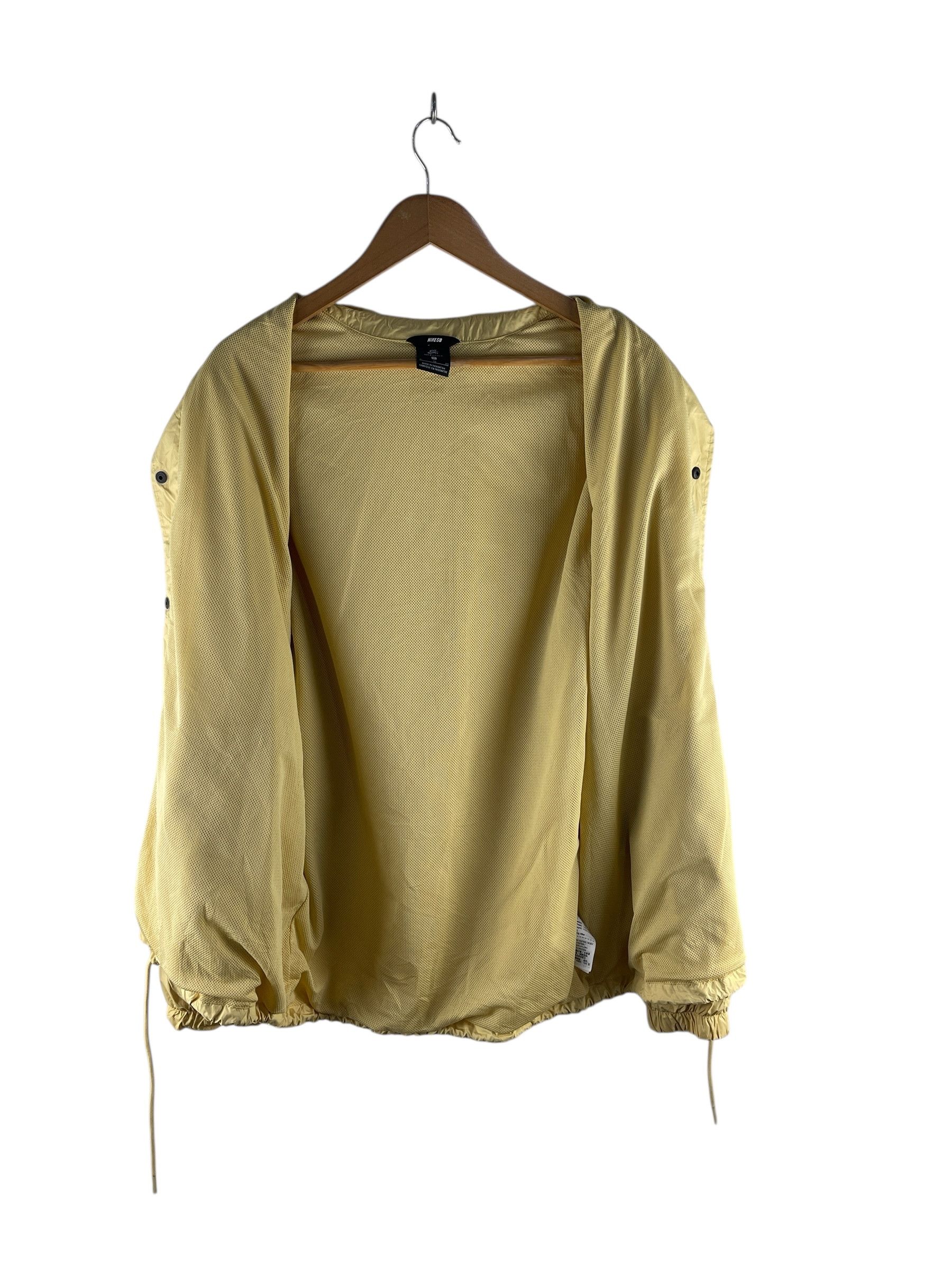 Nike Nike SB Yellow Coach Jacket Size US XL / EU 56 / 4 - 3 Thumbnail