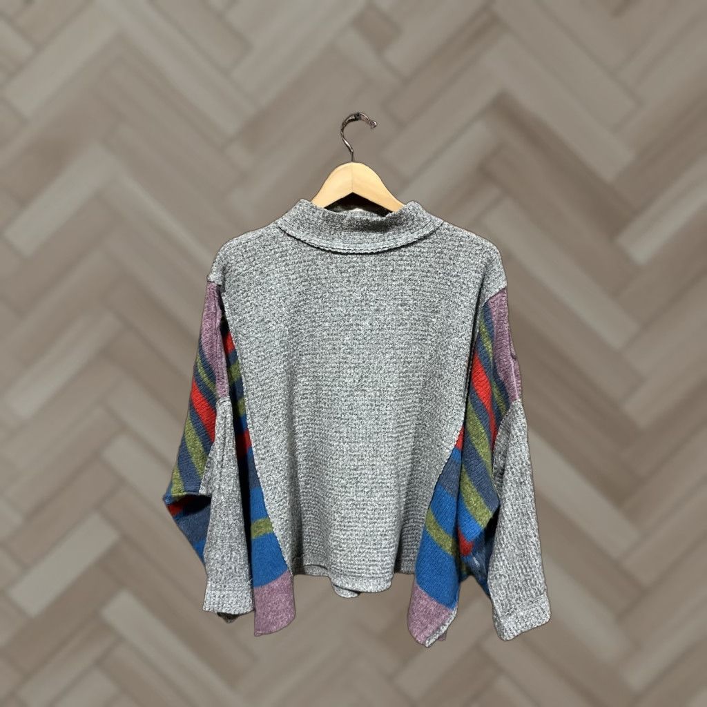 Free People VINTAGE We The Free Womens Gray Knit Oversized Long Sleeve Sweatshirt Size Small Petite Size S / US 4 / IT 40 - 1 Thumbnail