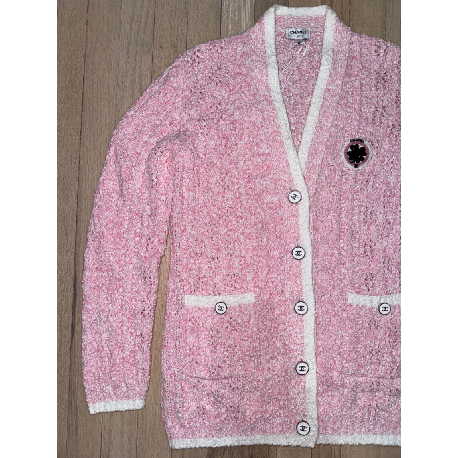 Chanel Chanel 24P Pink White Knit Boucle CC Logo Button Long Size XS / US 0-2 / IT 36-38 - 10 Thumbnail