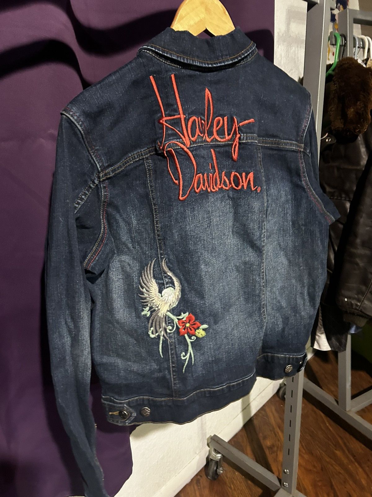 Harley Davidson Harley Davidson Embroidered Flower Jean Jacket Size XL / US 12-14 / IT 48-50 - 2 Thumbnail
