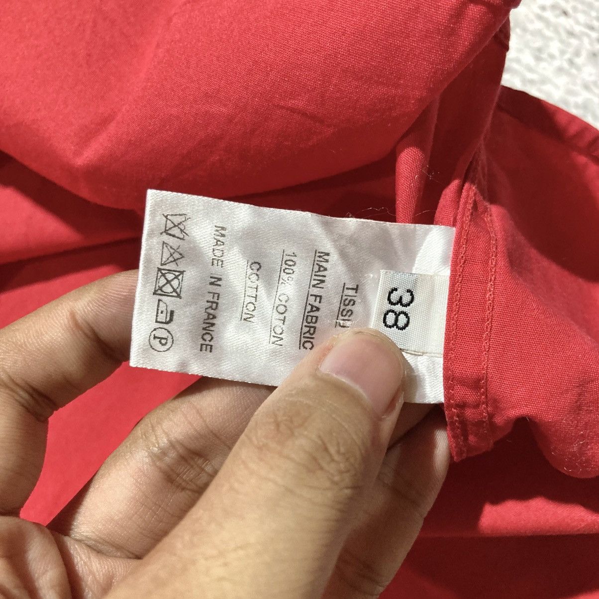 Balmain 🇫🇷 Balmain Paris Red Button Down “B” Patch Logo Luxury Size US M / EU 48-50 / 2 - 16 Thumbnail
