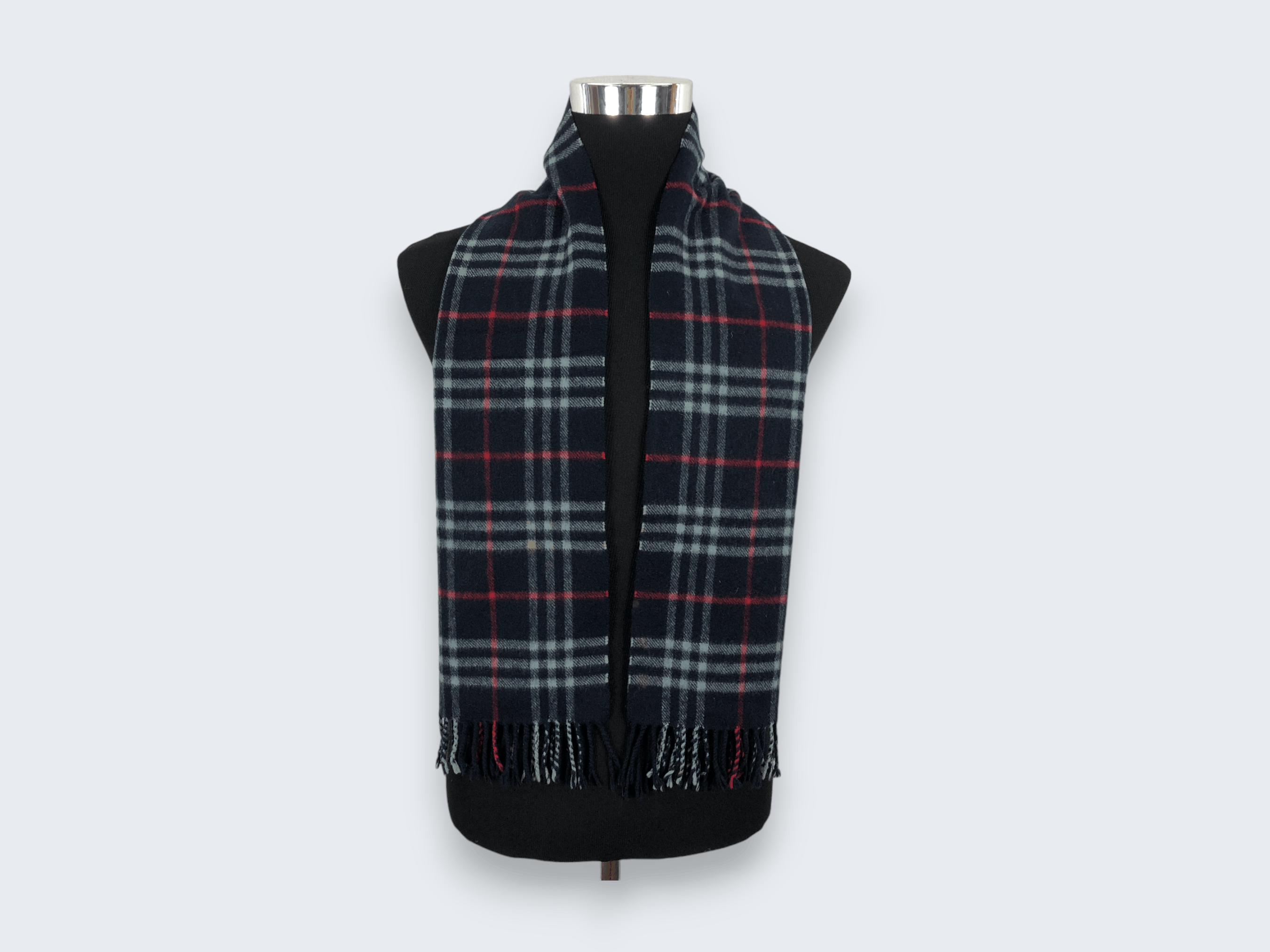 Burberry × Vintage Vintage Burberry Scarf Mufler MF053 Size ONE SIZE - 1 Thumbnail