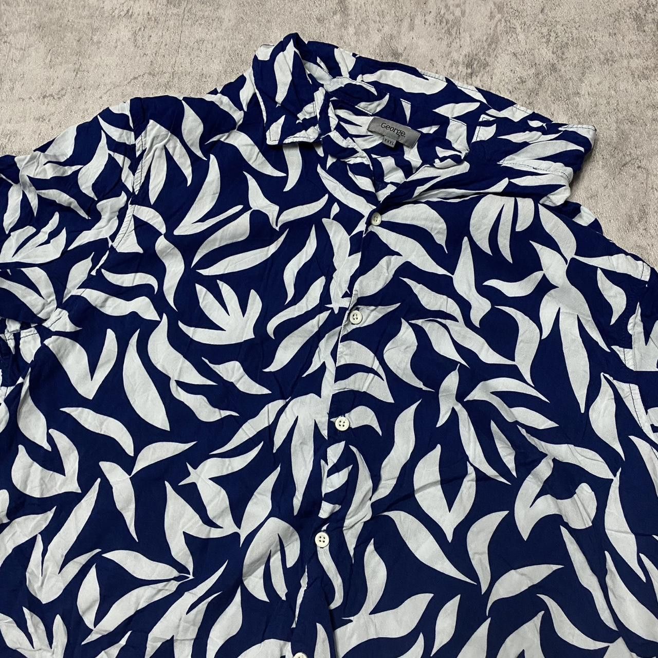 Other Navy and white floral button-up shirt #floralshirt Size US XXL / EU 58 / 5 - 2 Thumbnail