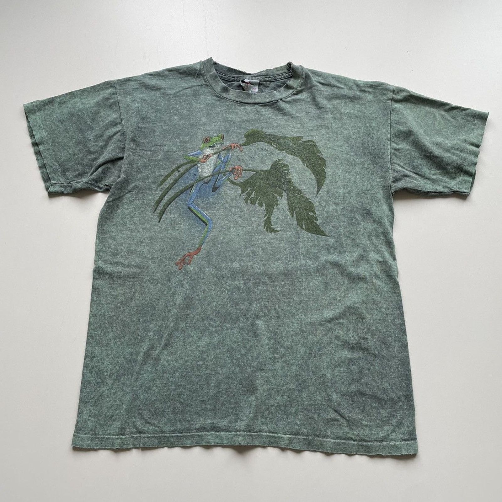 Vintage Vintage 90s Rainforest Frog Animal Art Shirt Large Tie Dyed Size US L / EU 52-54 / 3 - 1 Thumbnail