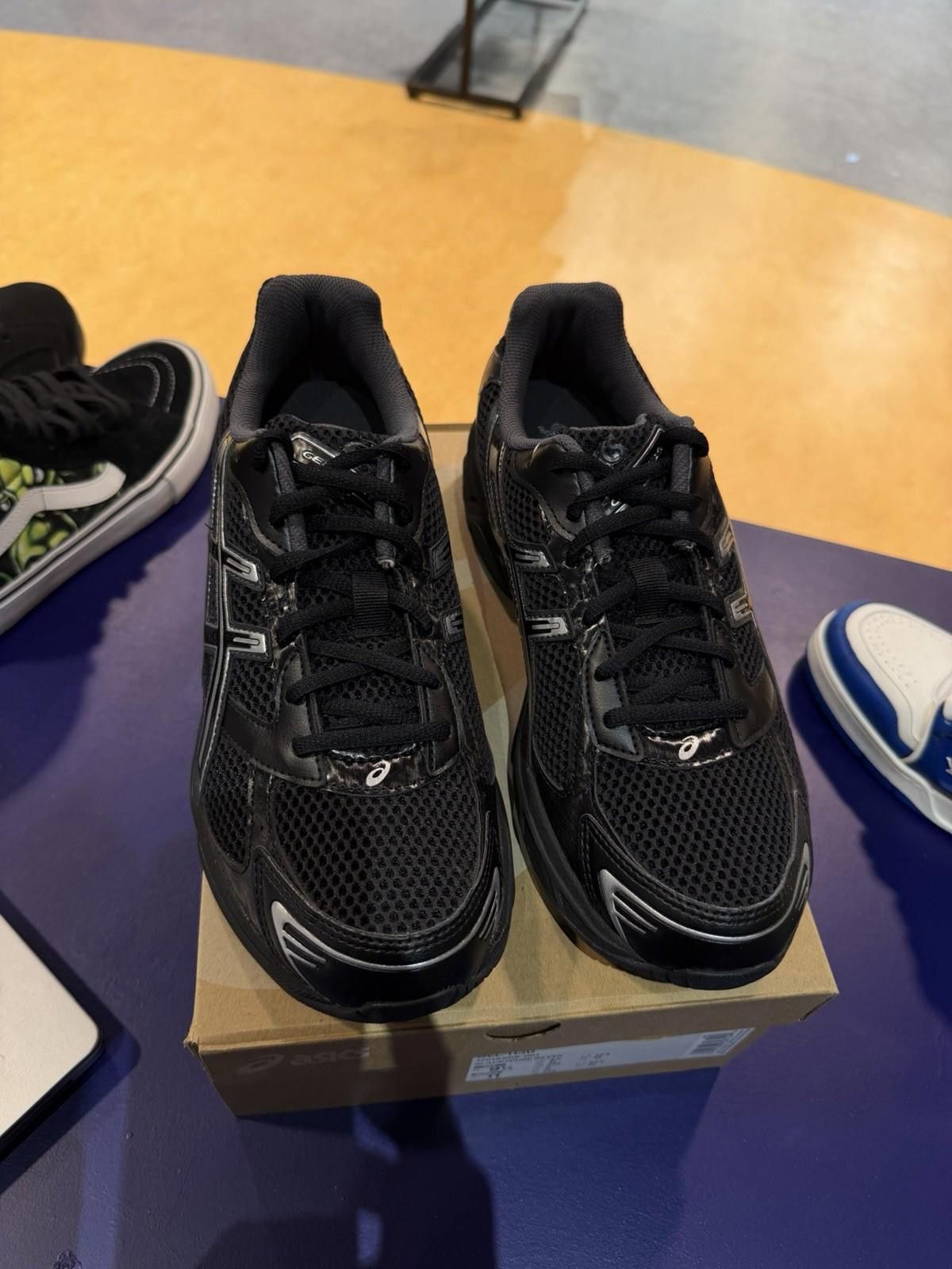 Asics ASICS Gel-1130 Black Pure Silver Men (9.5) 1201A906-001 NEW Size US 9.5 / EU 42-43 - 5 Thumbnail