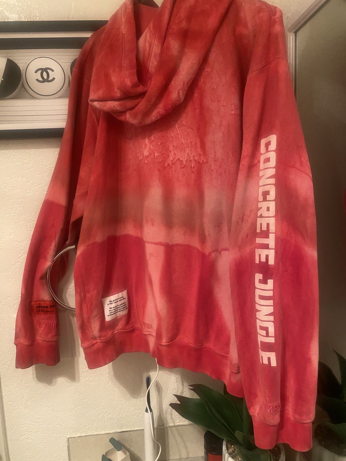 Heron Preston Heron Preston Red Tie-Dye "Heron Colors" Ribs Hoodie Size US L / EU 52-54 / 3 - 2 Thumbnail