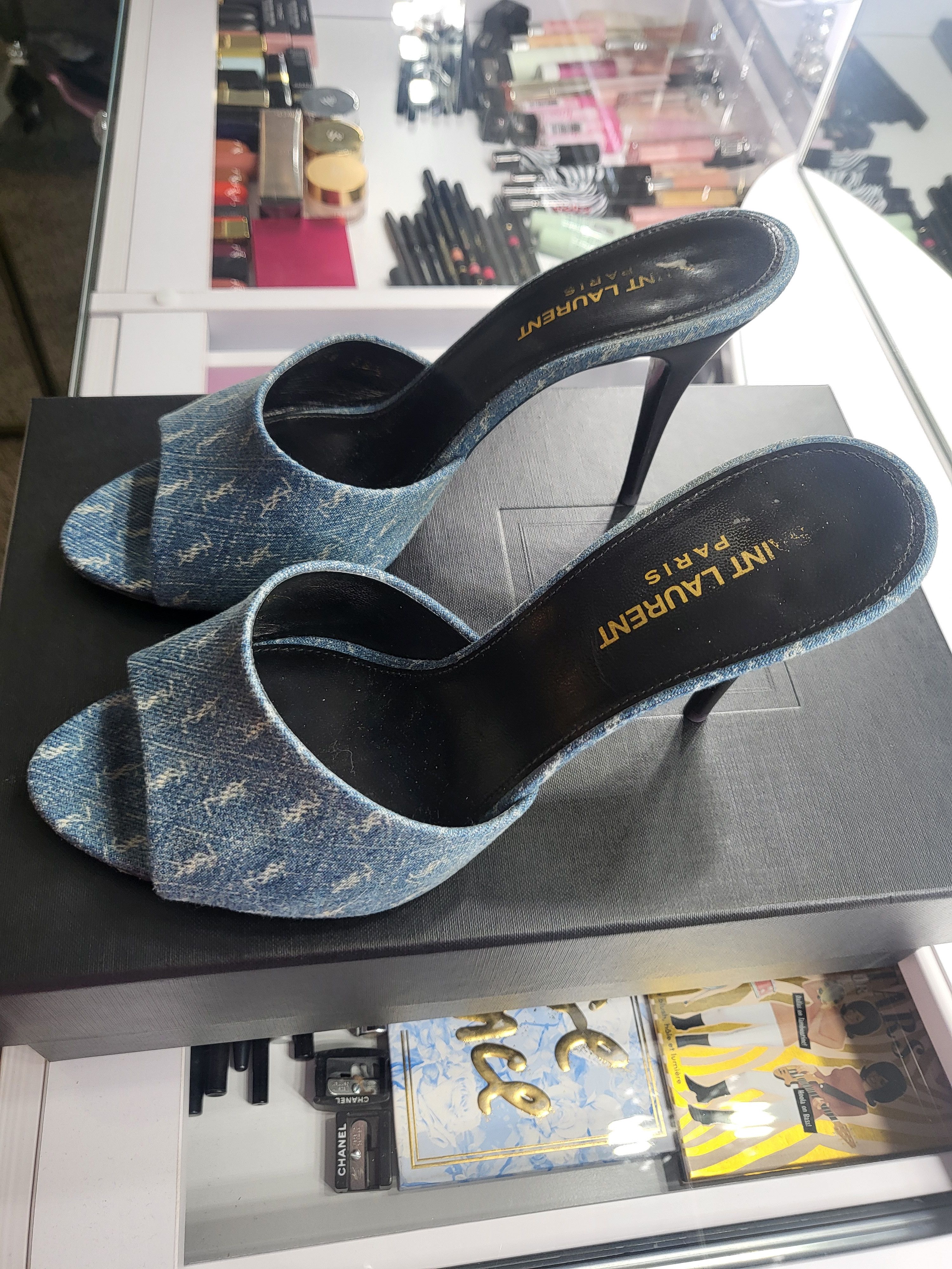 Yves Saint Laurent La 16 Monogram Slide Sandal in RARE Blue Jeans Color Size US 8.5 / IT 38.5 - 11 Thumbnail