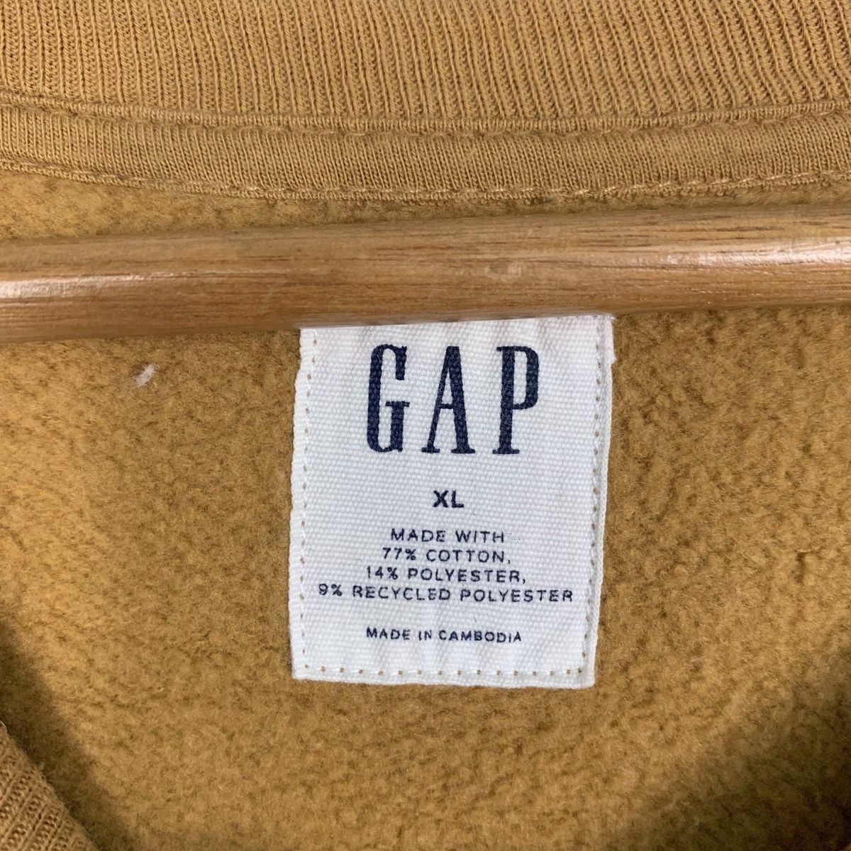 Gap GAP Big Logo Crewneck Sweatshirt #1874-C82 Size US XL / EU 56 / 4 - 11 Thumbnail