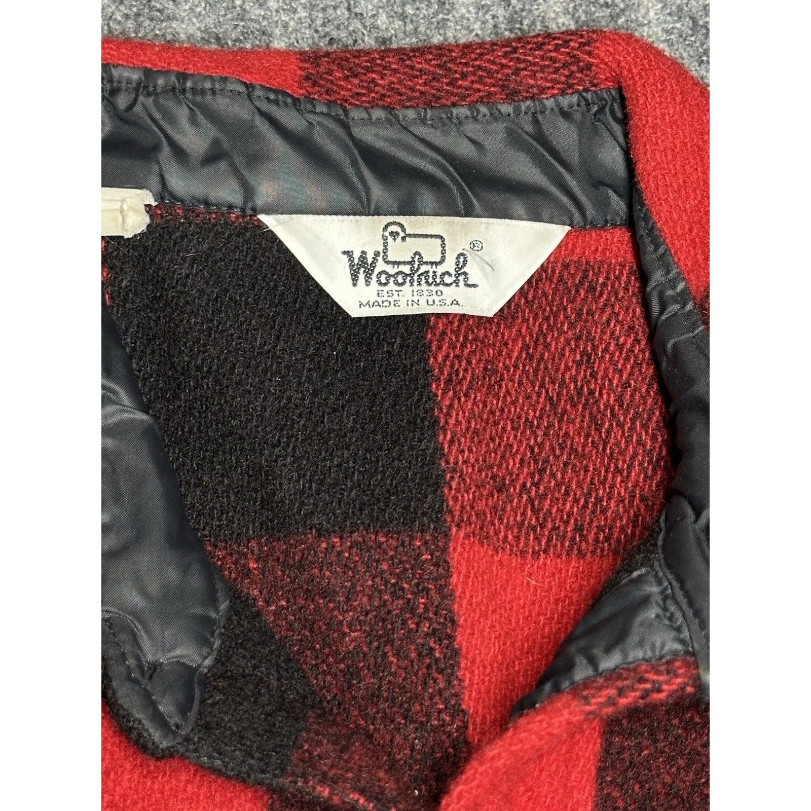 Woolrich Woolen Mills Woolrich Mackinaw Men's Cape Jacket Vintage 1970s Size US XL / EU 56 / 4 - 4 Thumbnail