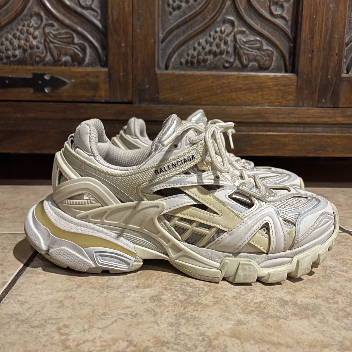 Balenciaga Balenciaga Track.2 Sneakers US 7 Size US 7 / IT 37 - 10 Thumbnail