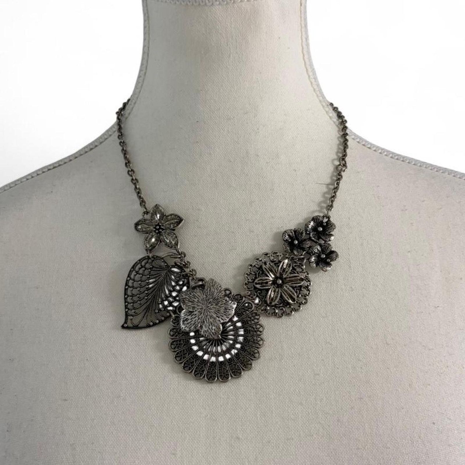 Other Premier Designs Vintage Staple Pieve Silver Necklace Botanic Size ONE SIZE - 1 Thumbnail