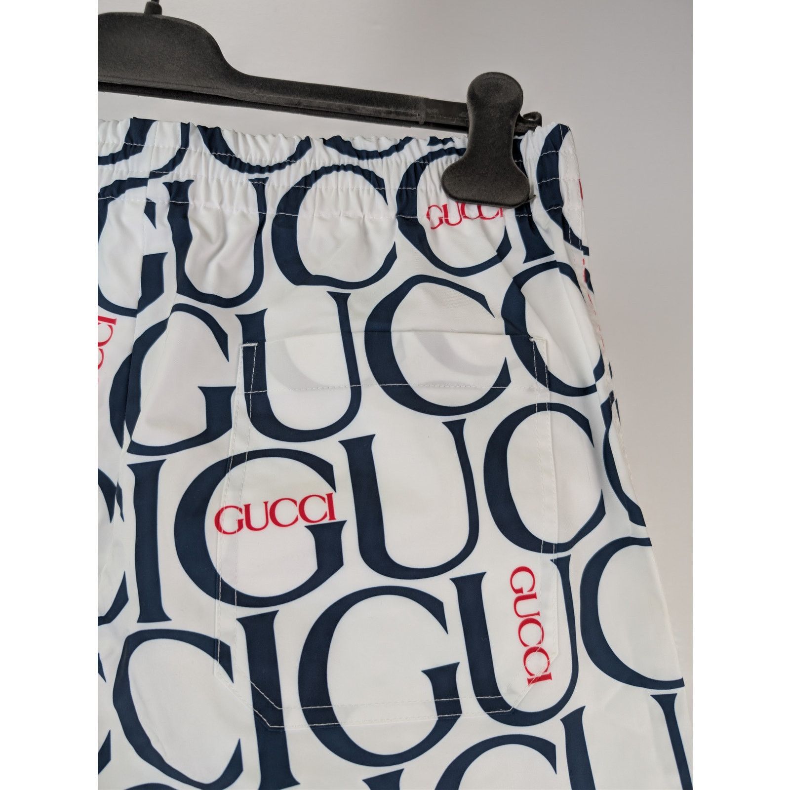 Gucci o1rshd1 GG Magazine Maxi on PL Print Short Pant Shorts White Size US 34 / EU 50 - 13 Thumbnail