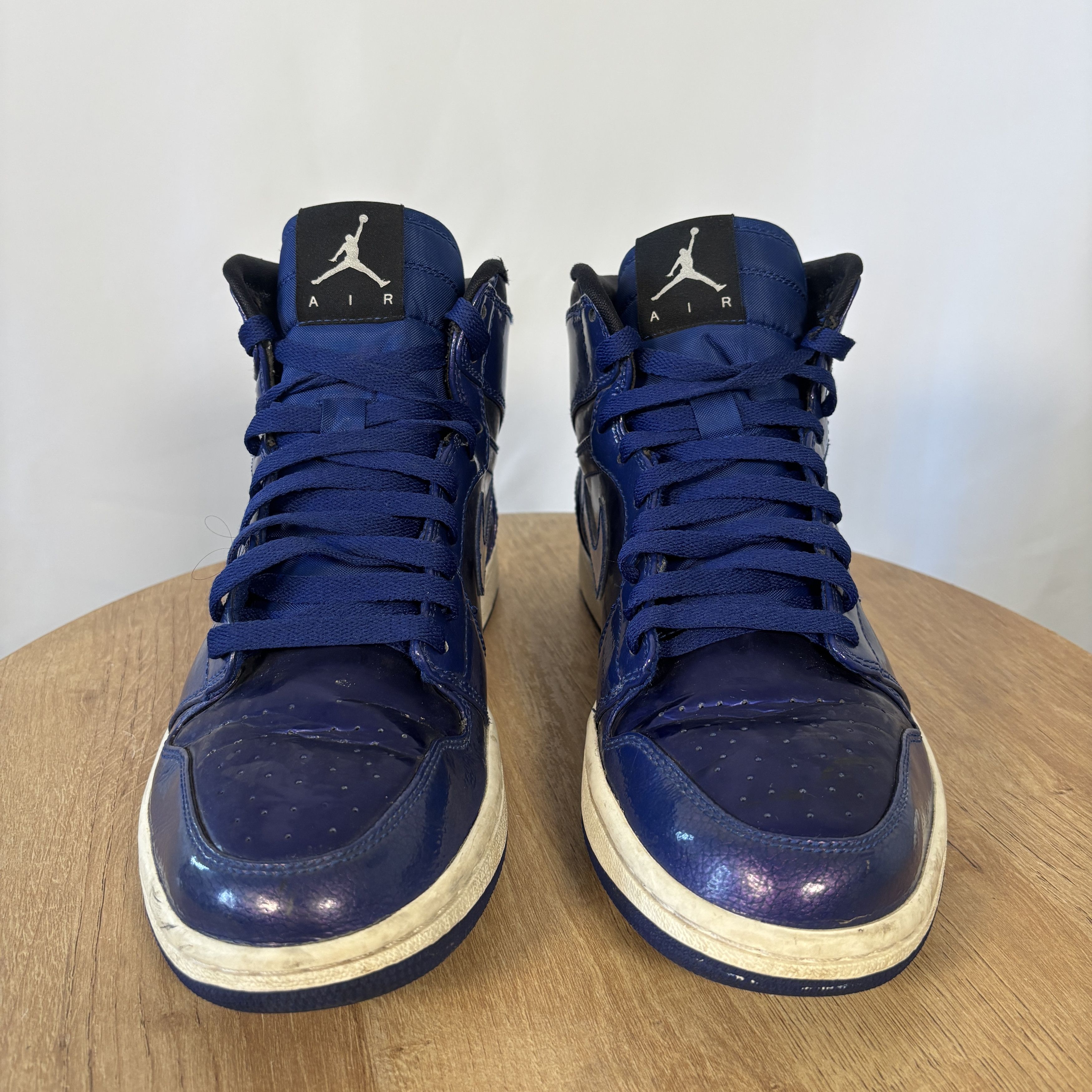 Jordan Brand Nike Air Jordan 1 High Retro Deep Royal 2016 9.5M USED Size US 9.5 / EU 42-43 - 6 Thumbnail