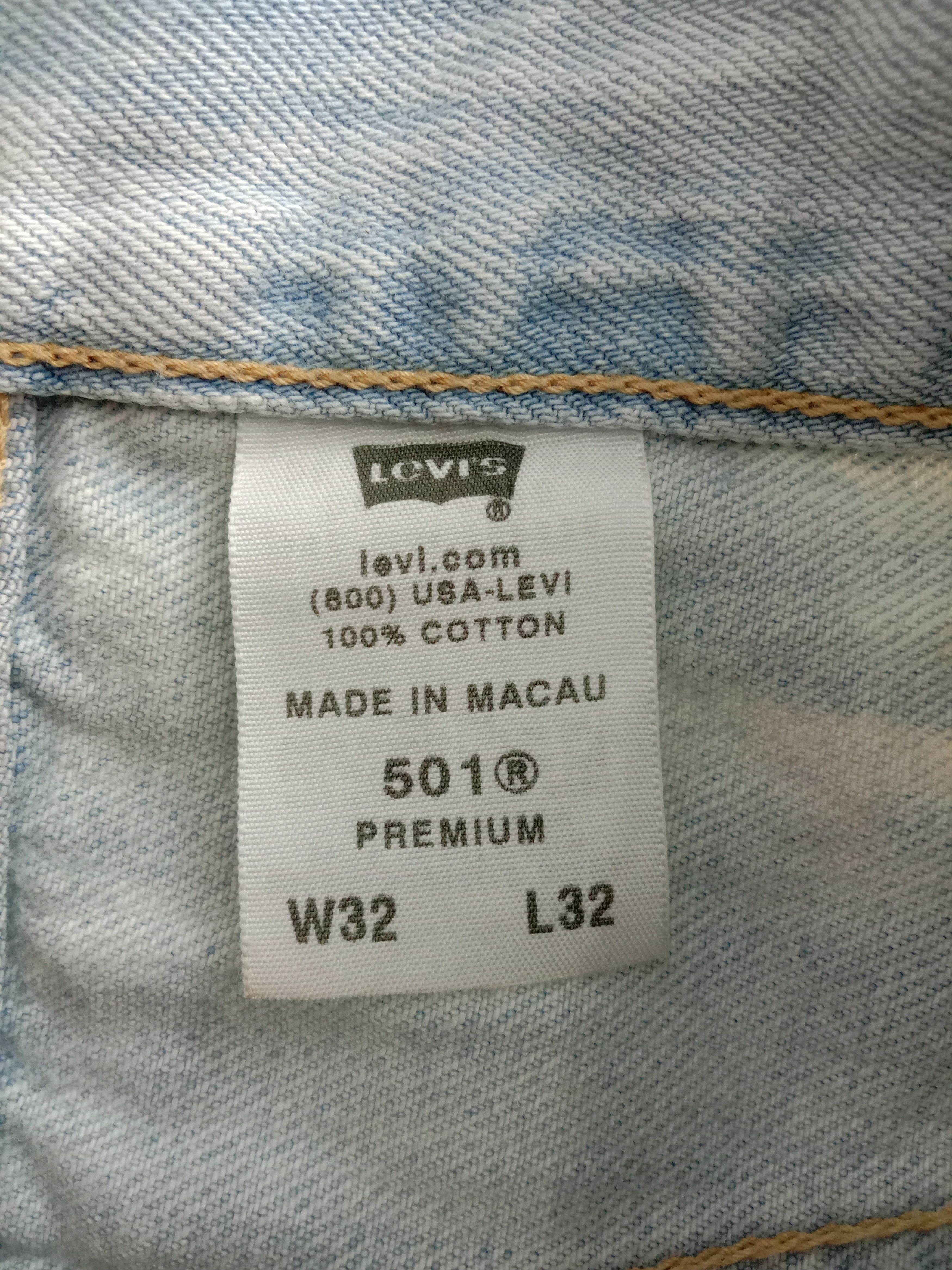Levi's Vintage Levi’s 501 Jeans Light Wash Bleach Denim Size US 32 / EU 48 - 12 Thumbnail