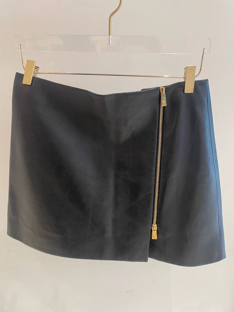 Versace Versace A-line sheepskin hip-hugging skirt Size 24" / US 00 / IT 34 - 2 Thumbnail