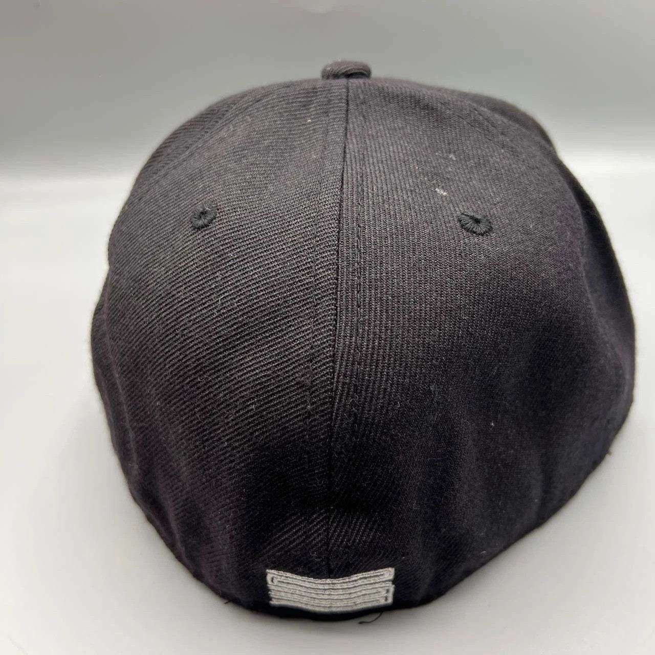Jordan Brand Air Jordan Retro 11 Hat Men 7 3/8 Embroidered Logo Fitted Size ONE SIZE - 5 Thumbnail