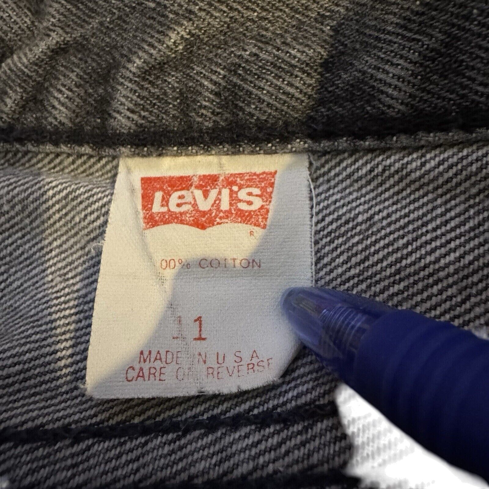 Levi's Vintage 501 Levi’s Denim Size 11 Button Fly Size US 31 - 5 Thumbnail