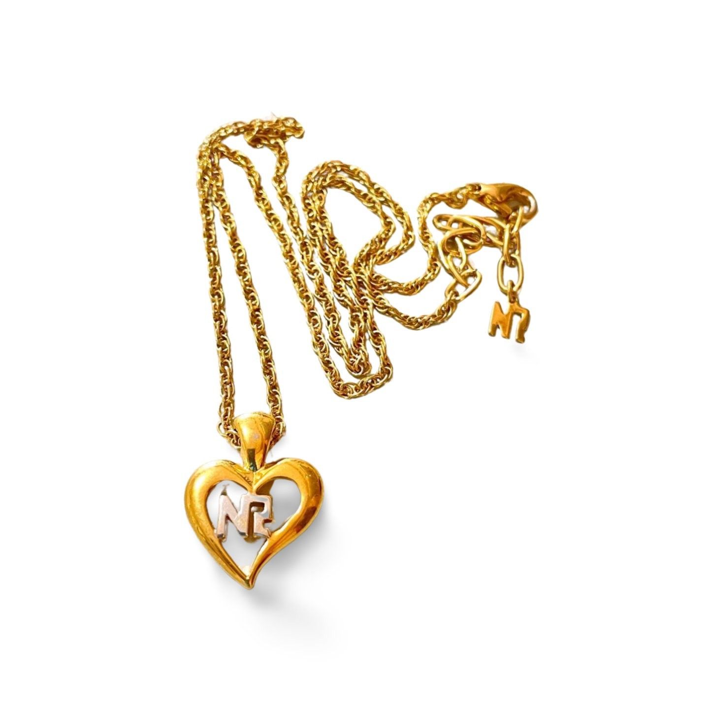 Nina Ricci MINT. Vintage NINA RICCI chain necklace with open heart top Size ONE SIZE - 2 Thumbnail
