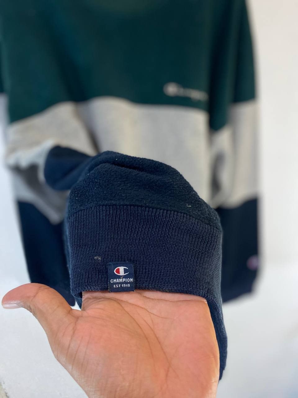 Champion vintage champion 3layer sweatshirt very nice design Size US XXL / EU 58 / 5 - 8 Thumbnail