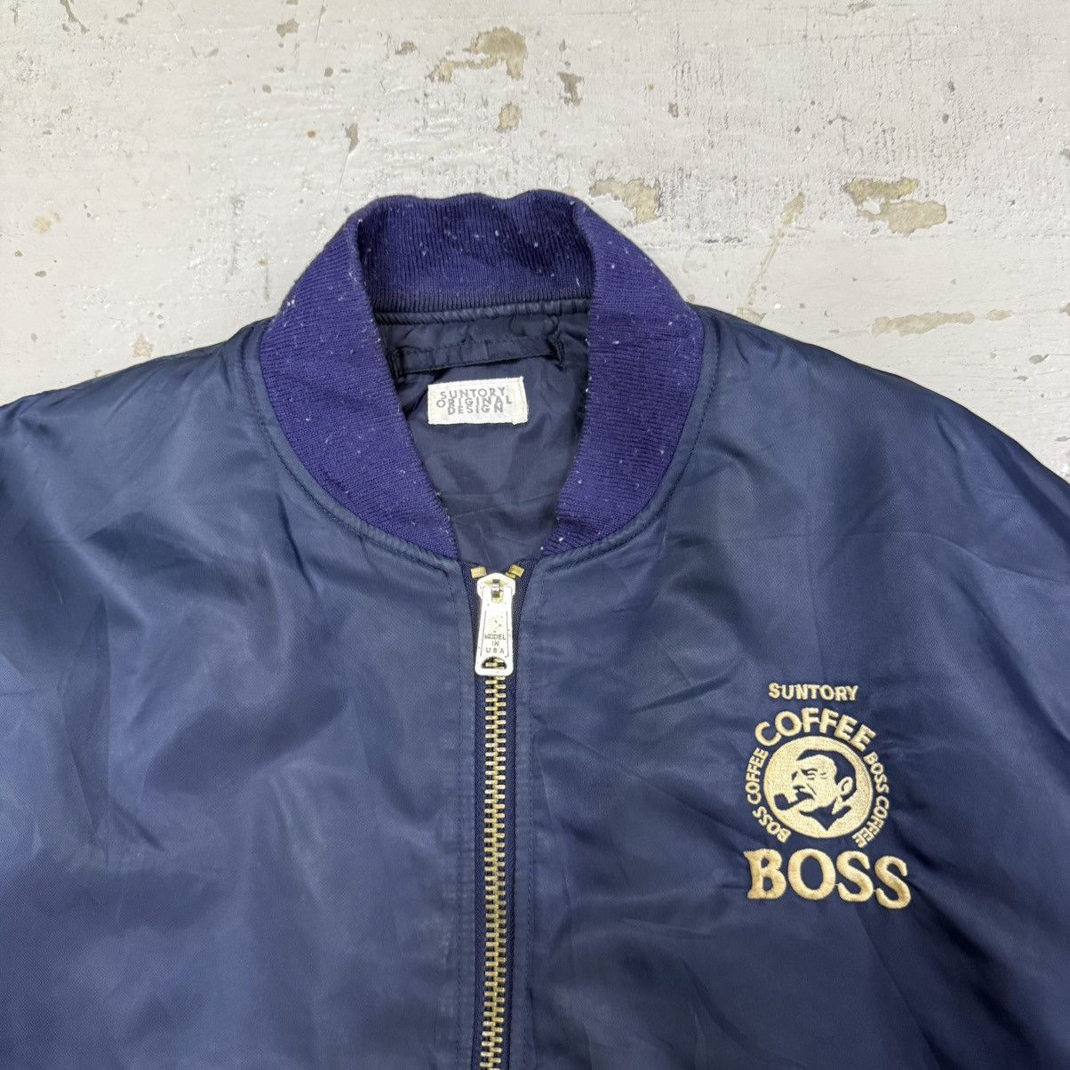 Mr. Gentleman 90’s SUNTORY BOSS COFFEE Japan MA-1 Bomber Jacket Size US L / EU 52-54 / 3 - 3 Thumbnail