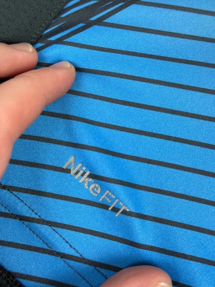 Nike Vintage Nike Total 90 Soccer Jersey Football Shirt Stripped Size US S / EU 44-46 / 1 - 6 Thumbnail