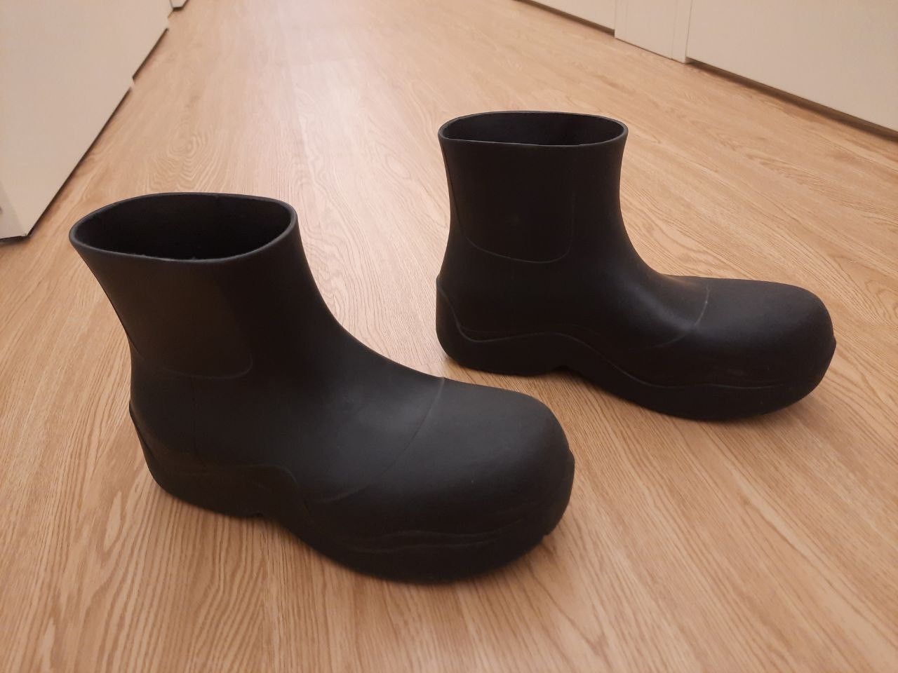 Bottega Veneta Puddle Boots Size US 7 / EU 40 - 3 Thumbnail