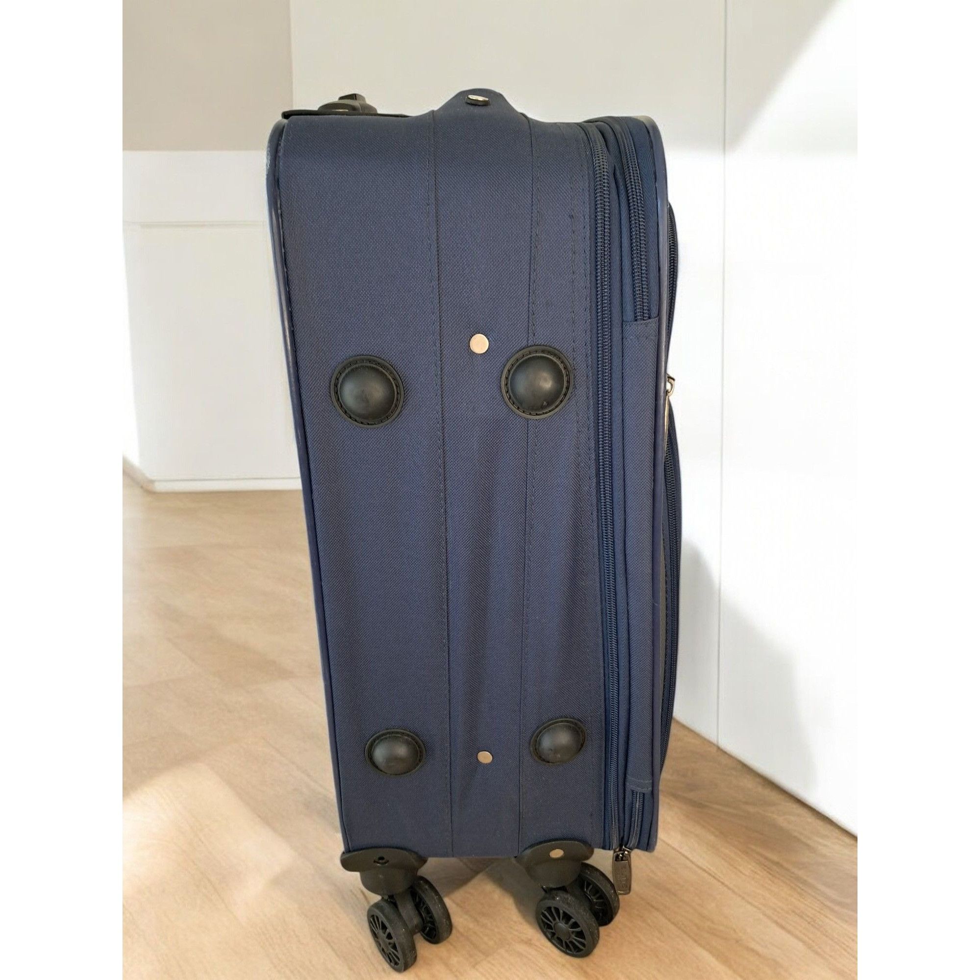 Other Elite 19.5 inch Carry -On Soft Side Lightweight Upright Lugg Size ONE SIZE - 9 Thumbnail