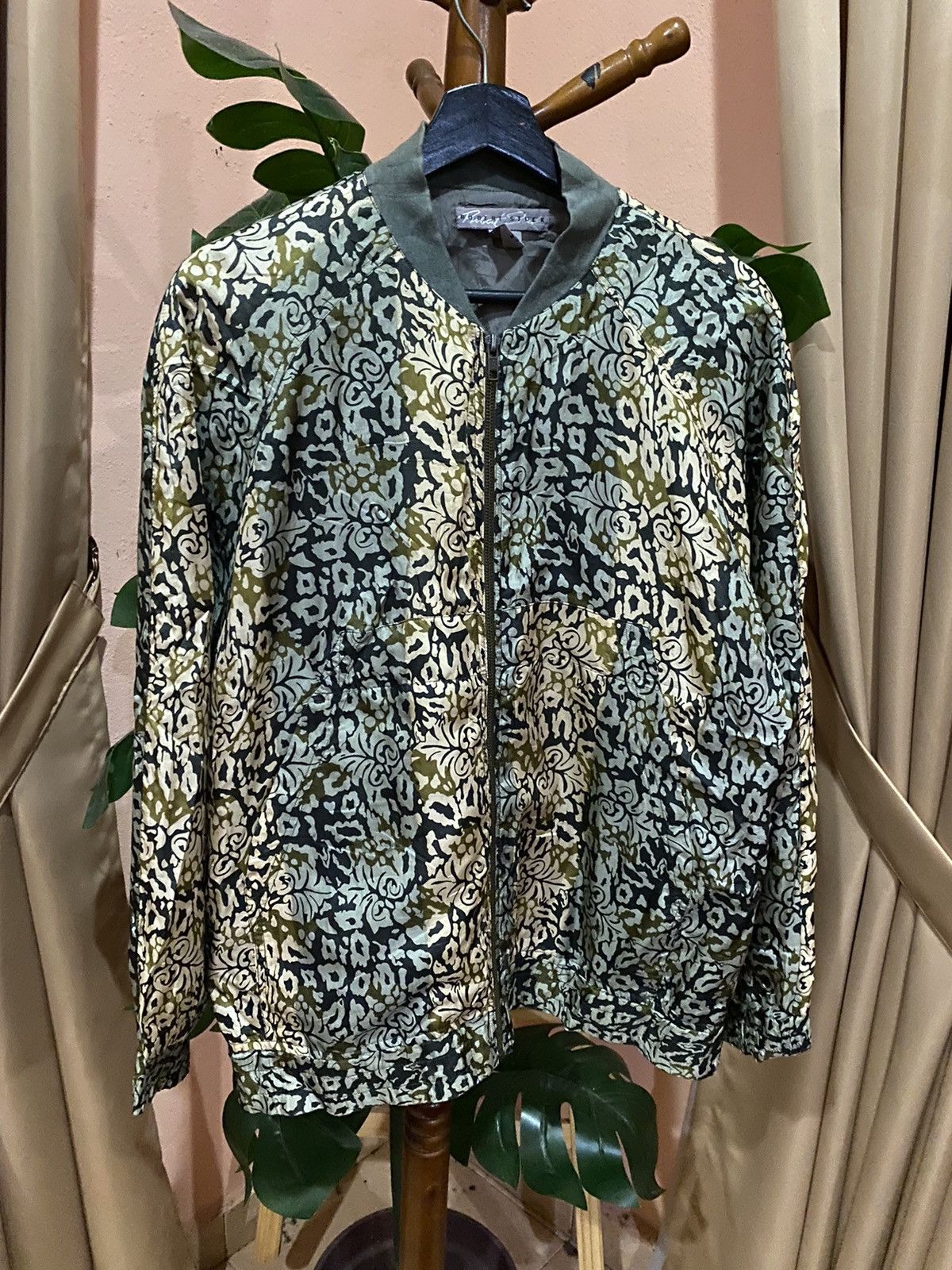 Robert Stock Robert Stock Silk Bomber Jacket with Floral Pattern Size US M / EU 48-50 / 2 - 3 Thumbnail