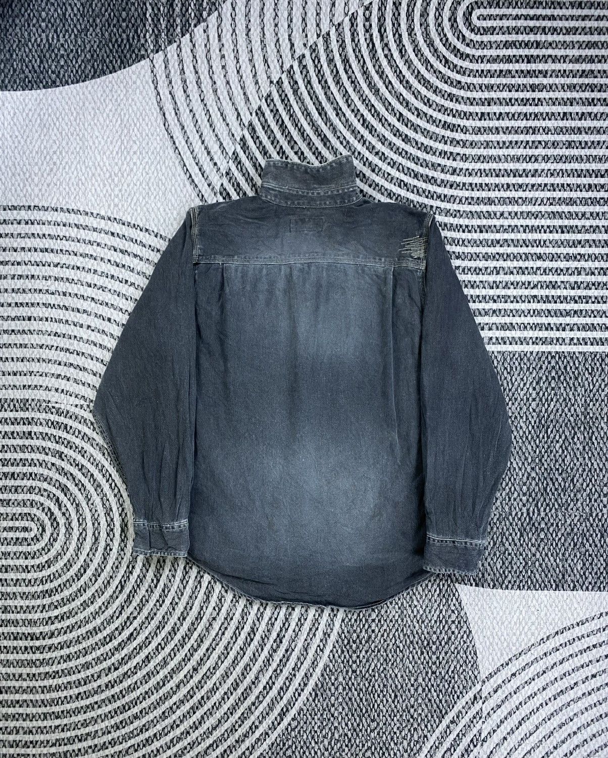 Japanese Brand Vintage Town & Country Washed Grey Button Up Shirt Size US M / EU 48-50 / 2 - 2 Thumbnail