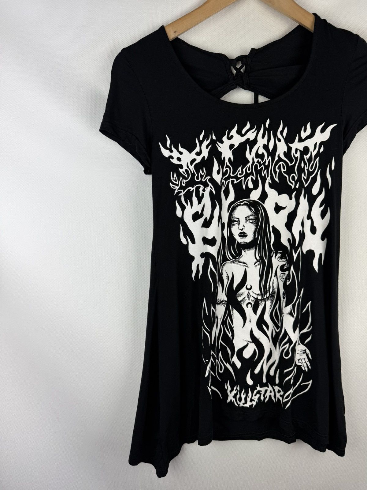 Killstar Killstar Ladies Gothic Graphic Print Short Sleeve T Shirt Size XS / US 0-2 / IT 36-38 - 2 Thumbnail